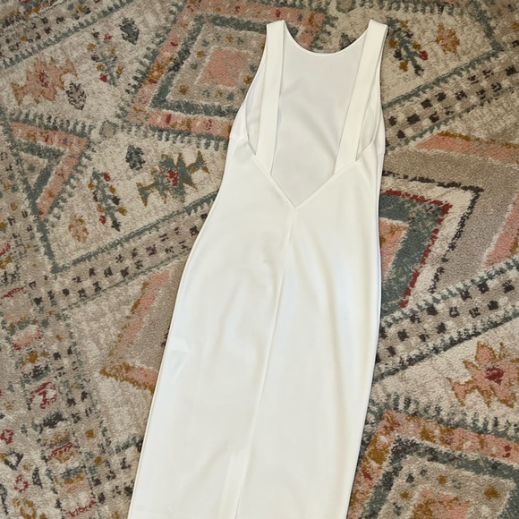 White zara low back midi dress. Size small. New with tags - Picture 2 of 3